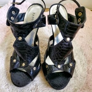 Paprika black ankle heels